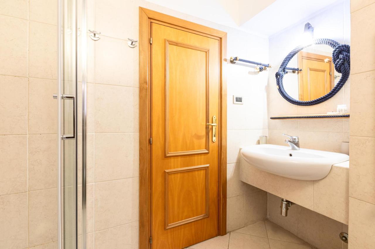 Toniolo Two Bedroom Two Bath Rome Extérieur photo