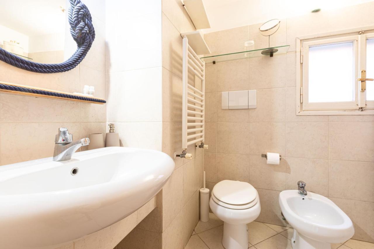 Toniolo Two Bedroom Two Bath Rome Extérieur photo